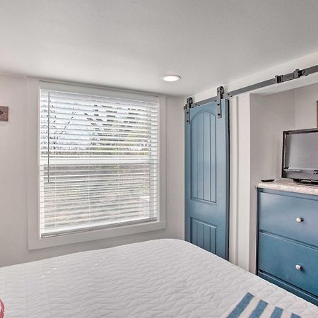 Cozy Mckinney Tiny Home With Porch And Fire Pit! エクステリア 写真