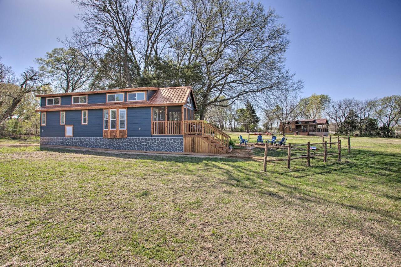 Cozy Mckinney Tiny Home With Porch And Fire Pit! エクステリア 写真